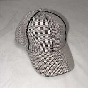 Shiraleah Black and White Women’s Ball Cap